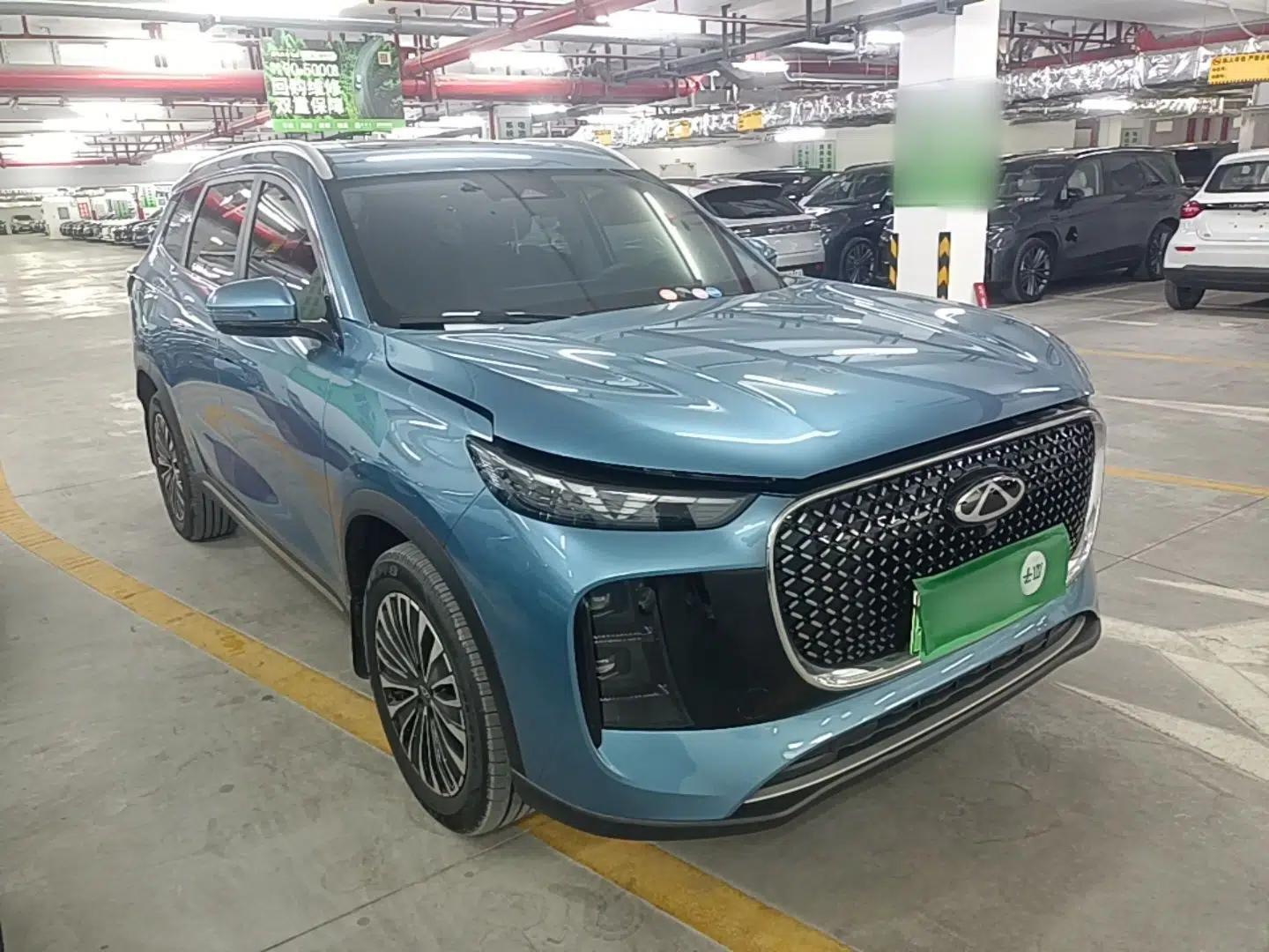 Chery Tiggo 8 PLUS C-DM 2025 1.5T 116 km Luxury Version 5 Seats — миниатюра 3