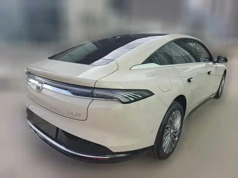 Buick Avenir 2025 — миниатюра 2