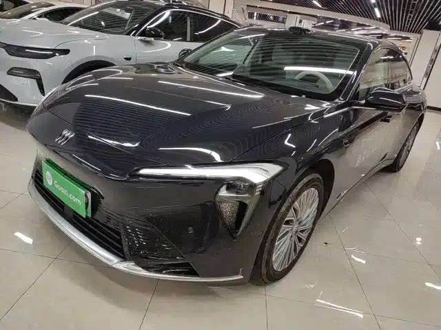 Buick Avenir 2025