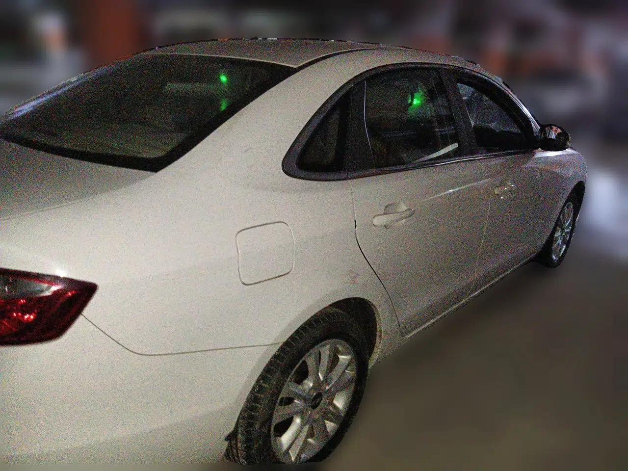 Chery Arrizo 7 2015 1.6L Manual ZhiShang Edition — миниатюра 6