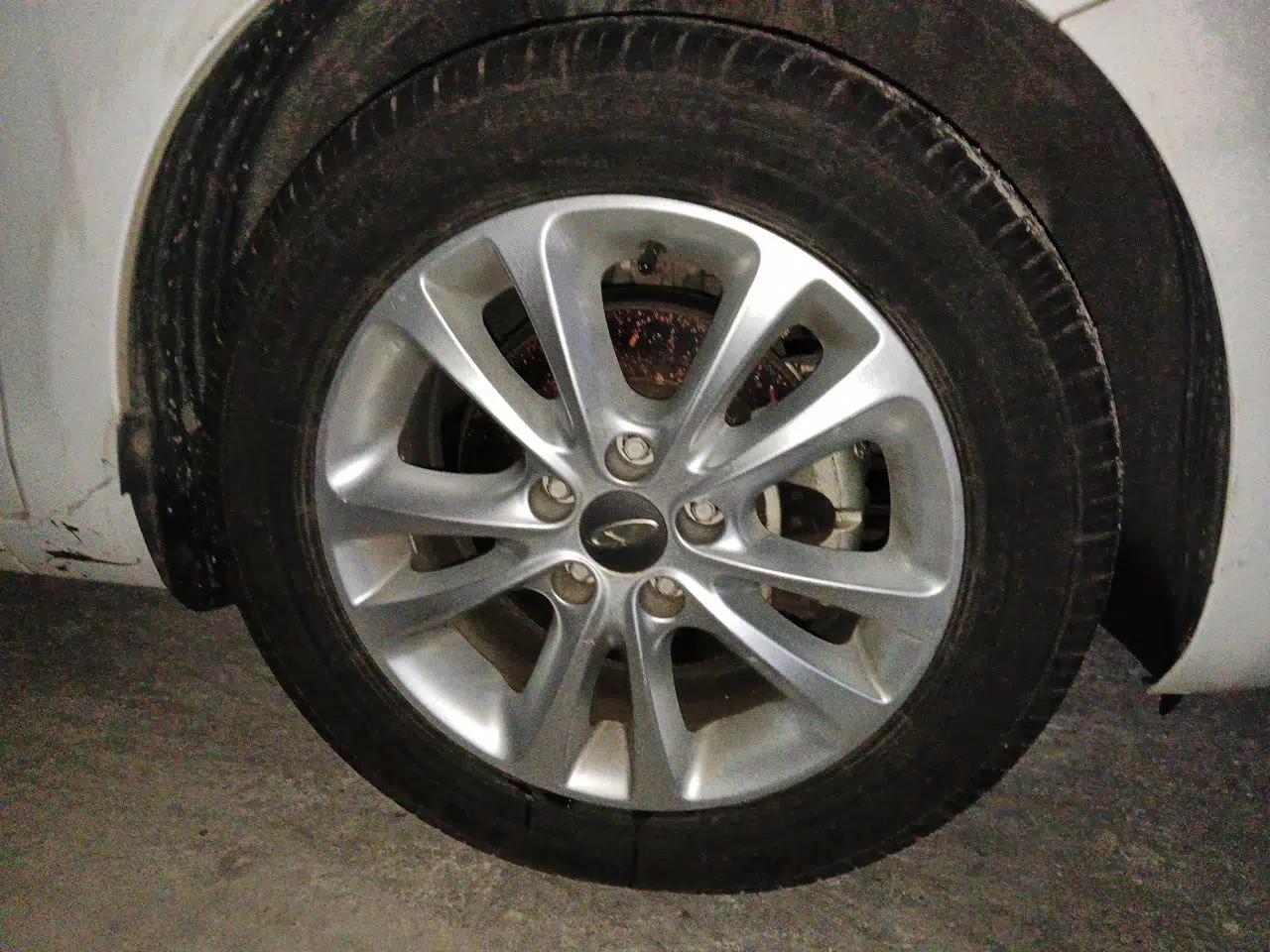 Chery Arrizo 7 2015 1.6L Manual ZhiShang Edition — миниатюра 8