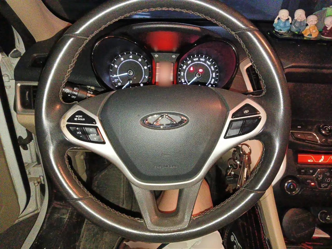 Chery Arrizo 7 2015 1.6L Manual ZhiShang Edition — миниатюра 10
