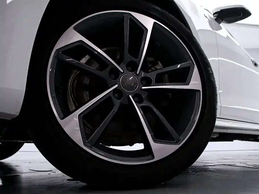 Audi A4L 2020 40 TFSI Fashion Dynamic Edition — миниатюра 16