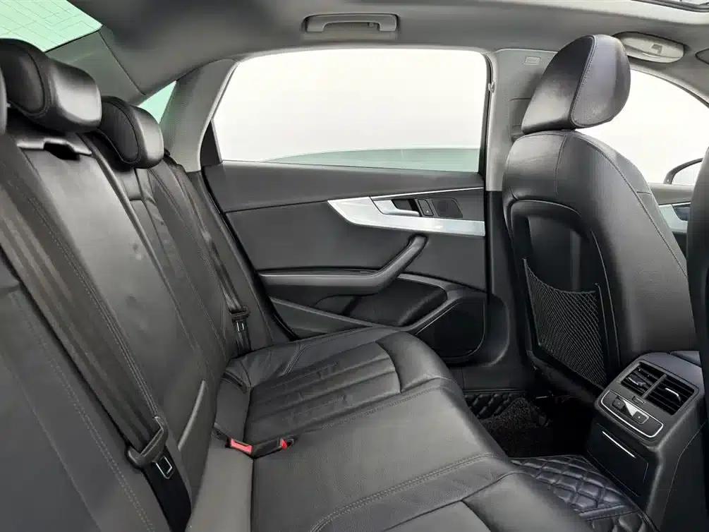 Audi A4L 2019 40 TFSI Fashion Edition (National V Emission Standard) — миниатюра 8