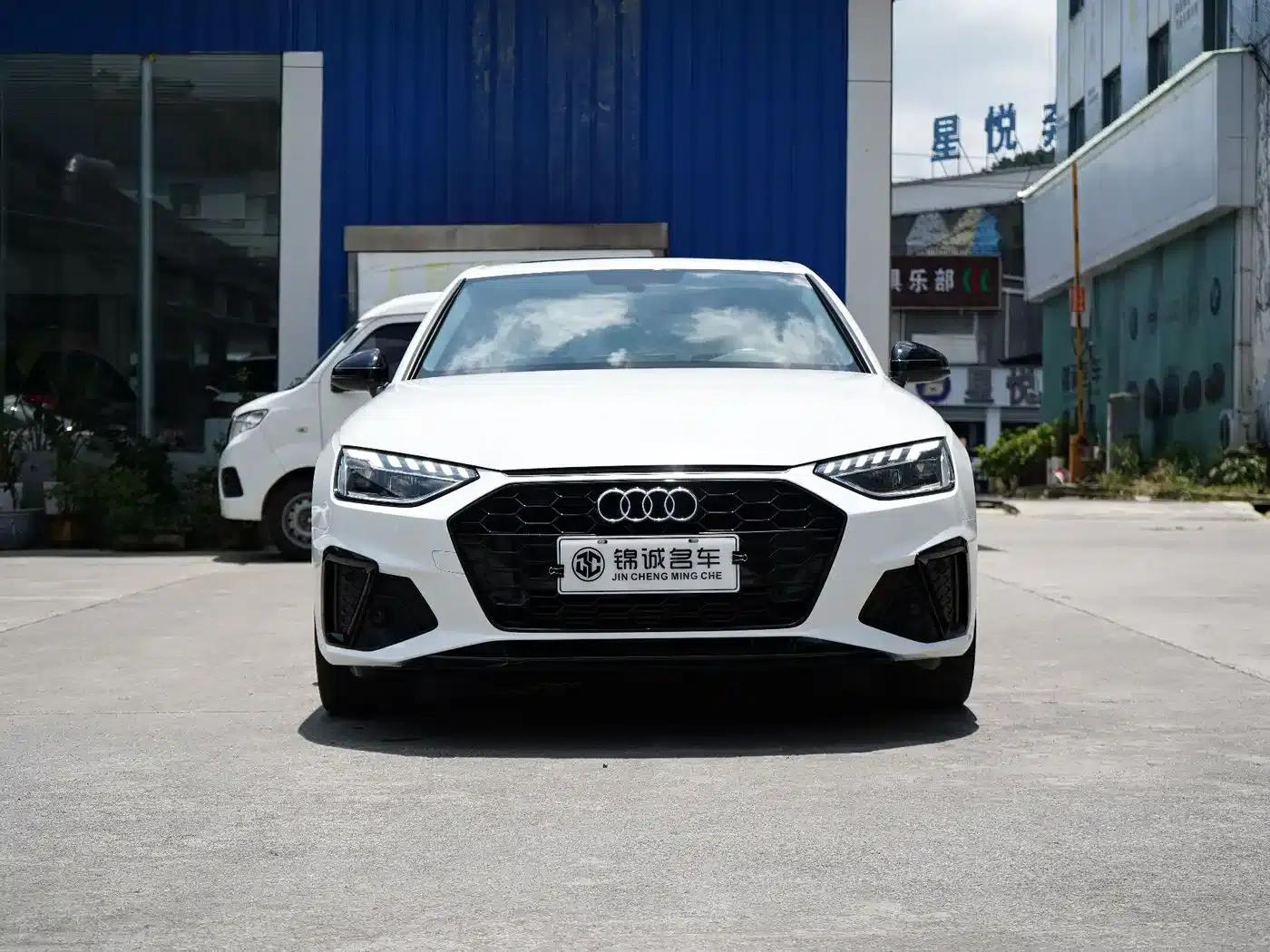 Audi A4L 2022 40 TFSI Luxury Dynamic — миниатюра 2