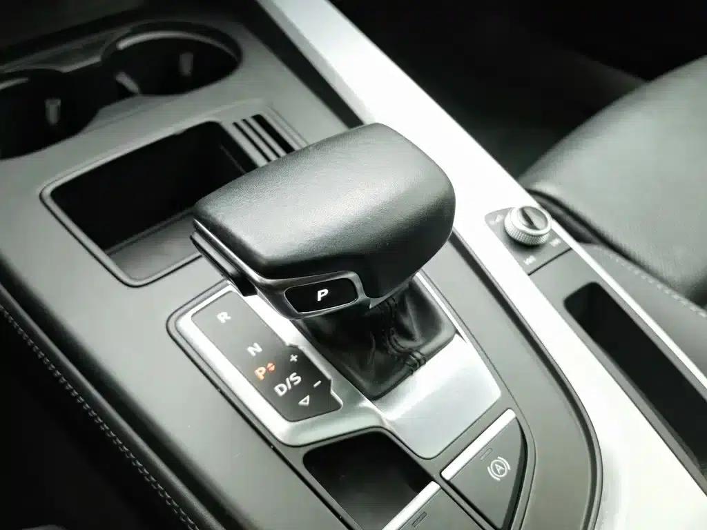 Audi A4L 2022 40 TFSI Luxury Dynamic — миниатюра 13