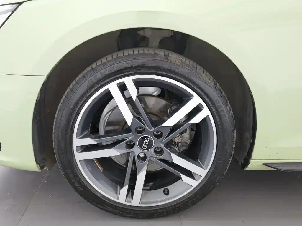 Audi A4L 2022 40 TFSI Luxury Dynamic — миниатюра 17