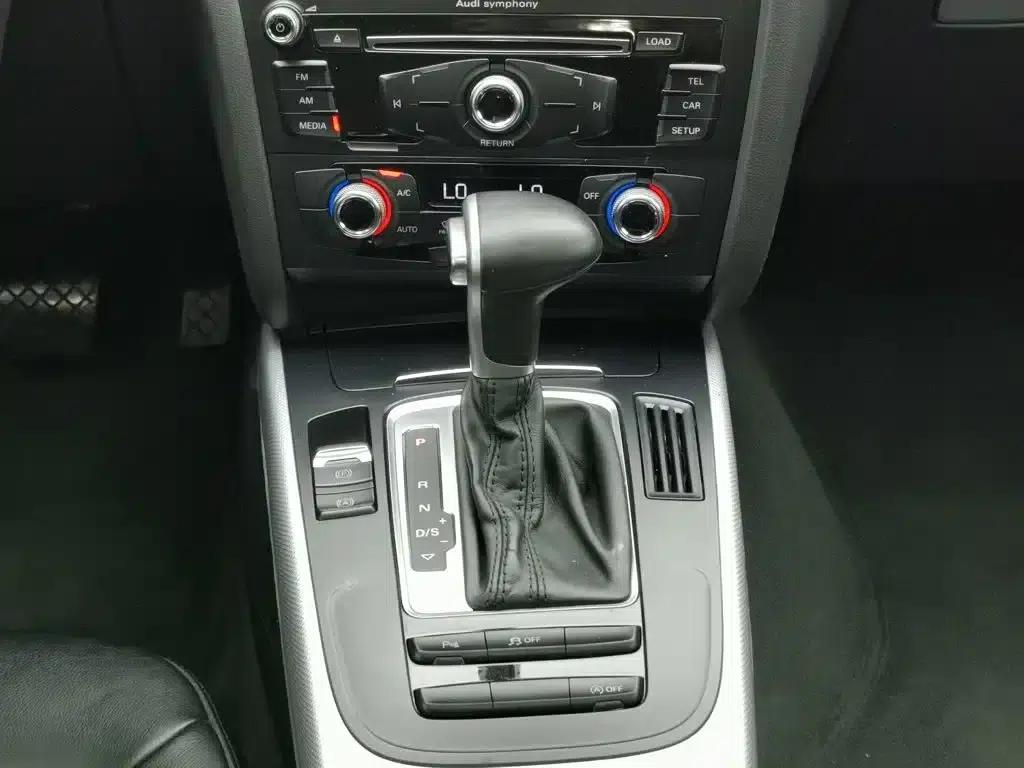 Audi A4L 2015 45 TFSI quattro Sport Edition — миниатюра 13
