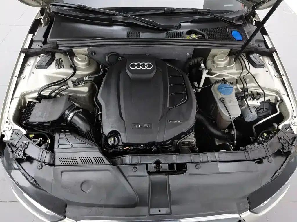Audi A4L 2015 45 TFSI quattro Sport Edition — миниатюра 6