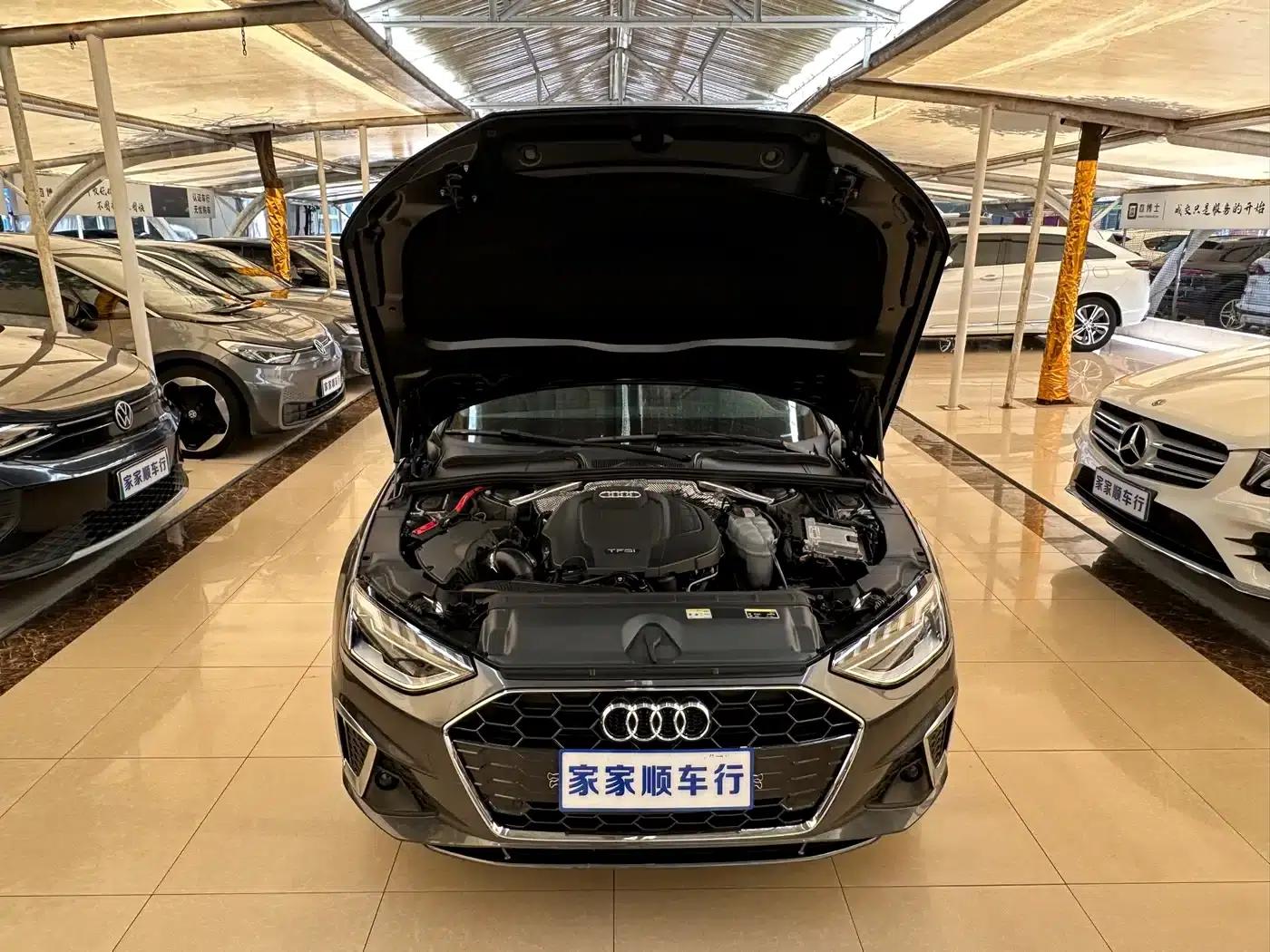 Audi A4L 2022 40 TFSI Fashion Dynamic Edition — миниатюра 11