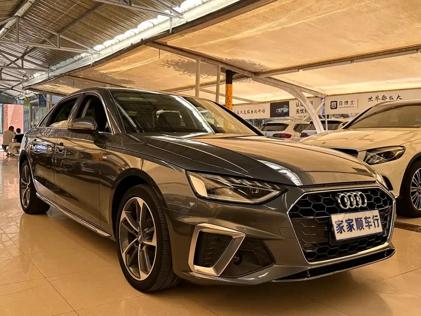 Audi A4L 2022 40 TFSI Fashion Dynamic Edition — миниатюра 3
