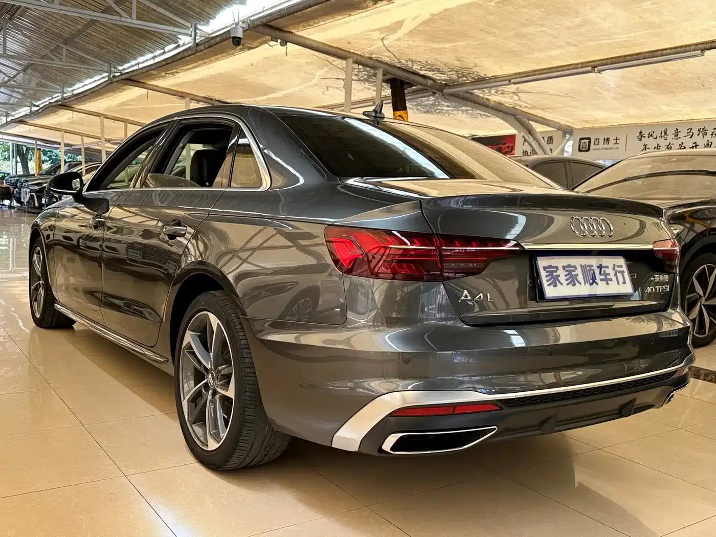 Audi A4L 2022 40 TFSI Fashion Dynamic Edition — миниатюра 6