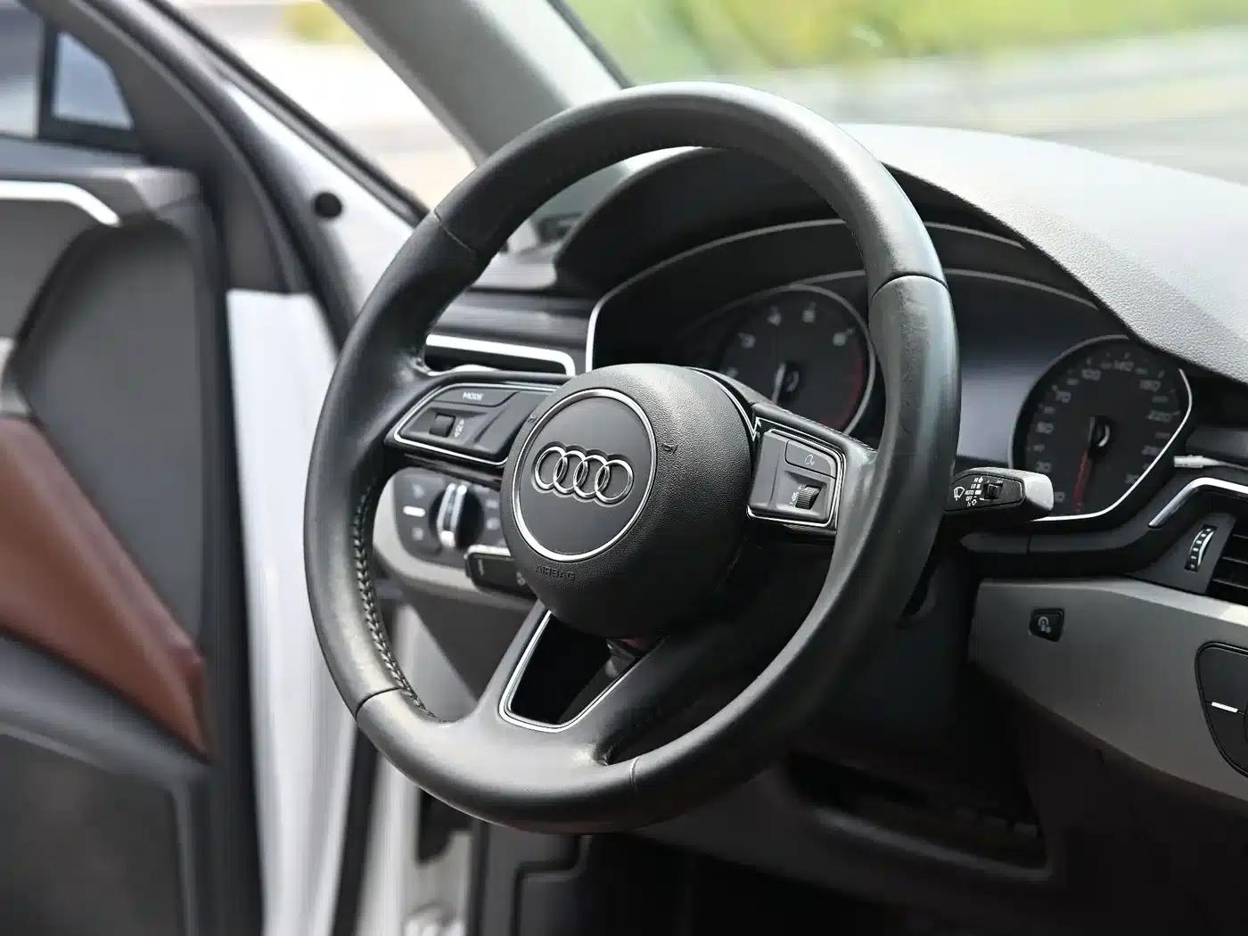 Audi A4L 2018 30th Anniversary Edition 40 TFSI Progressive — миниатюра 7