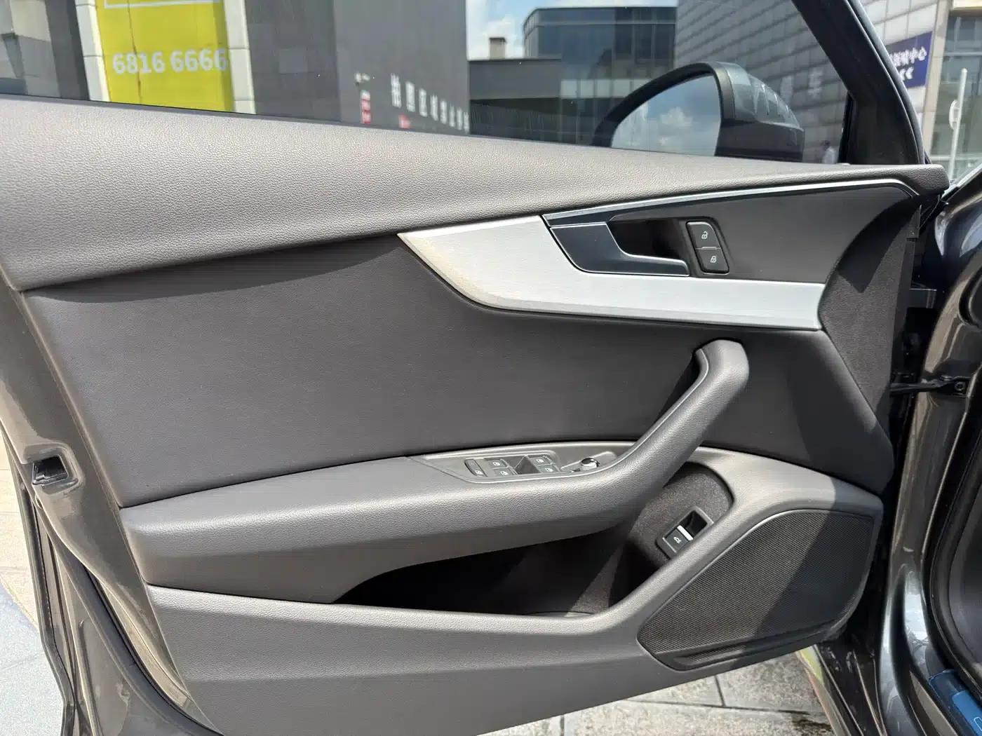 Audi A4L 2020 40 TFSI Fashion Dynamic Edition — миниатюра 16