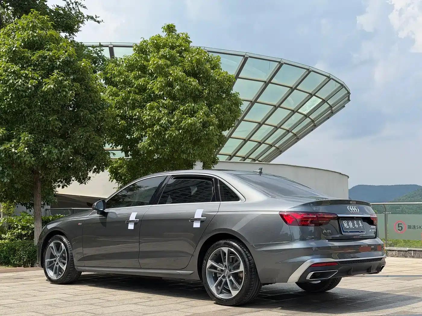 Audi A4L 2020 40 TFSI Fashion Dynamic Edition — миниатюра 9