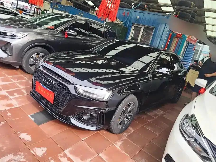 Audi A4L 2013 30 TFSI Manual Comfort — миниатюра 1