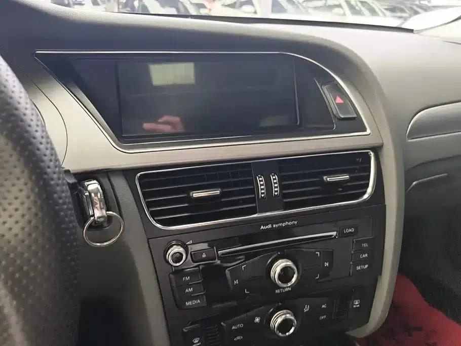 Audi A4L 2013 30 TFSI Manual Comfort — миниатюра 13