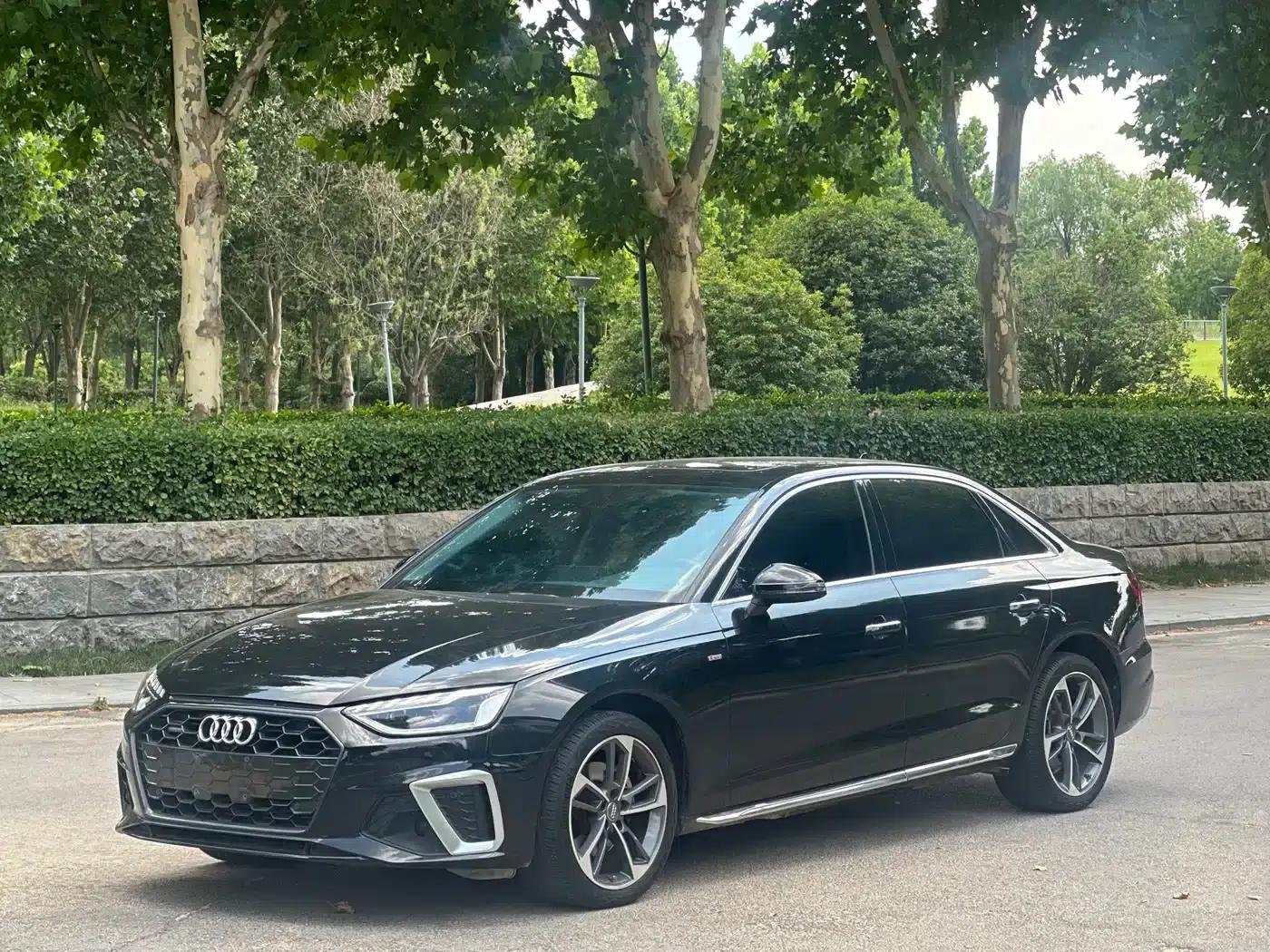 Audi A4L 2022 40 TFSI Fashion Dynamic Edition — миниатюра 1