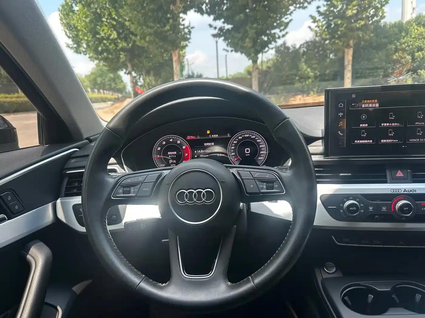 Audi A4L 2022 40 TFSI Fashion Dynamic Edition — миниатюра 8