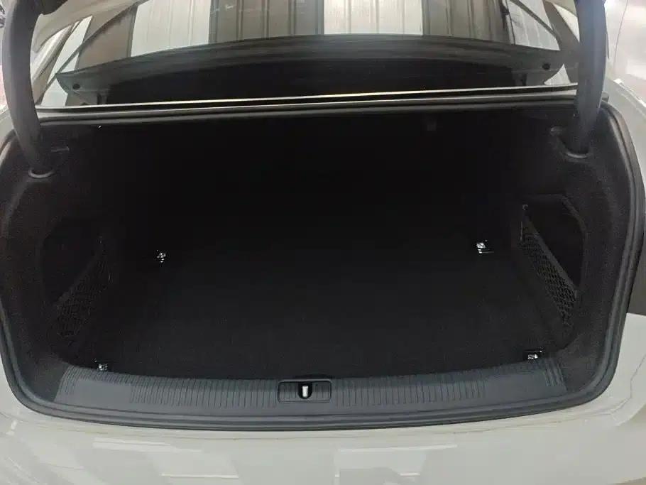 Audi A4L 2020 40 TFSI Luxury Dynamic — миниатюра 4