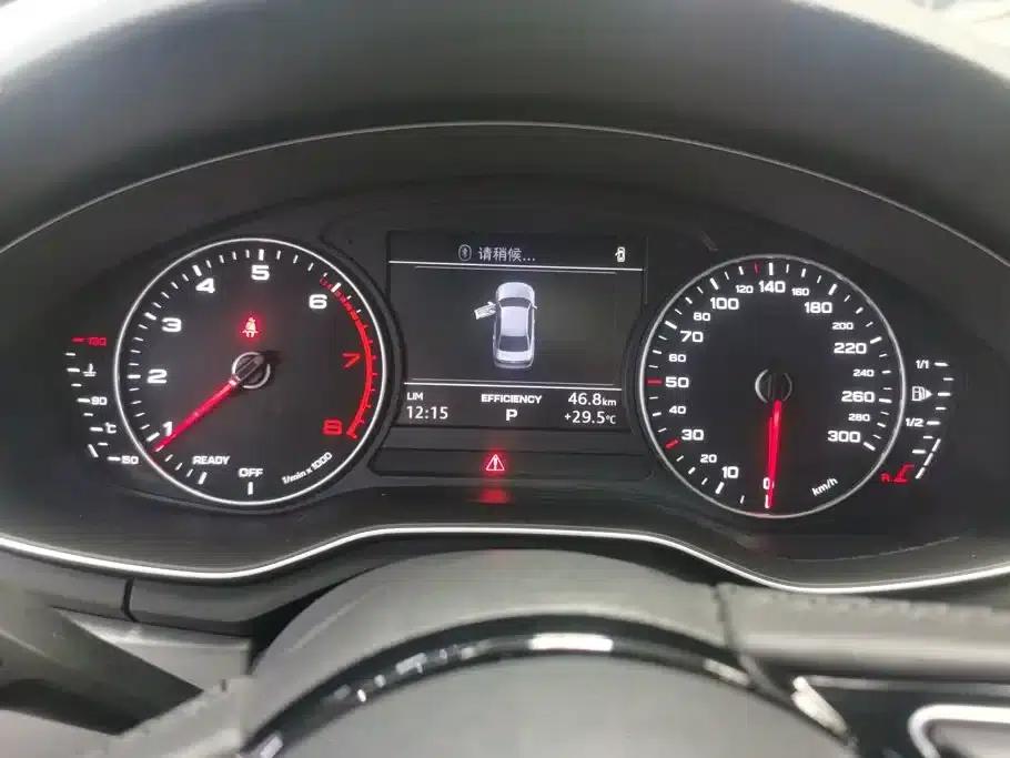 Audi A4L 2017 Plus 40 TFSI Fashion Edition — миниатюра 14