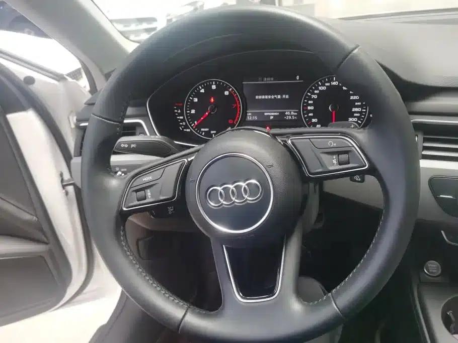 Audi A4L 2017 Plus 40 TFSI Fashion Edition — миниатюра 15