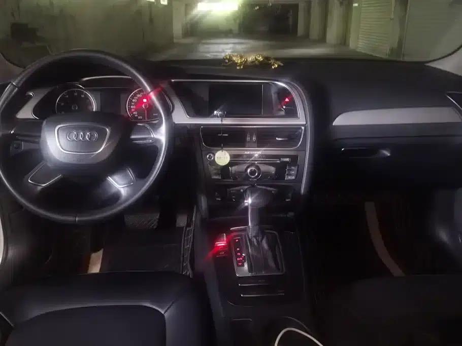 Audi A4L 2013 35 TFSI Automatic Standard Edition — миниатюра 12