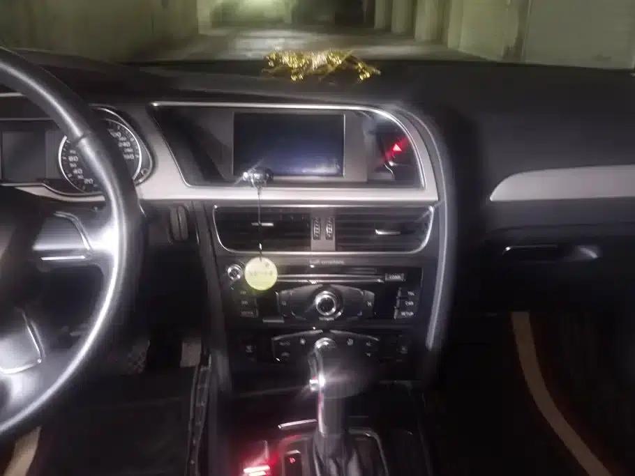 Audi A4L 2013 35 TFSI Automatic Standard Edition — миниатюра 13