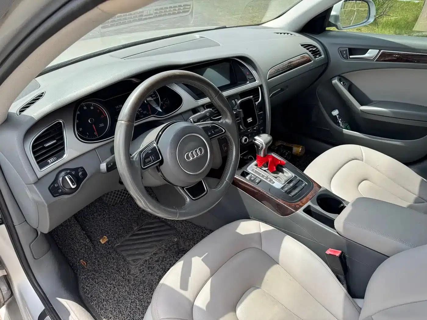 Audi A4L 2013 35 TFSI Automatic Comfort — миниатюра 8