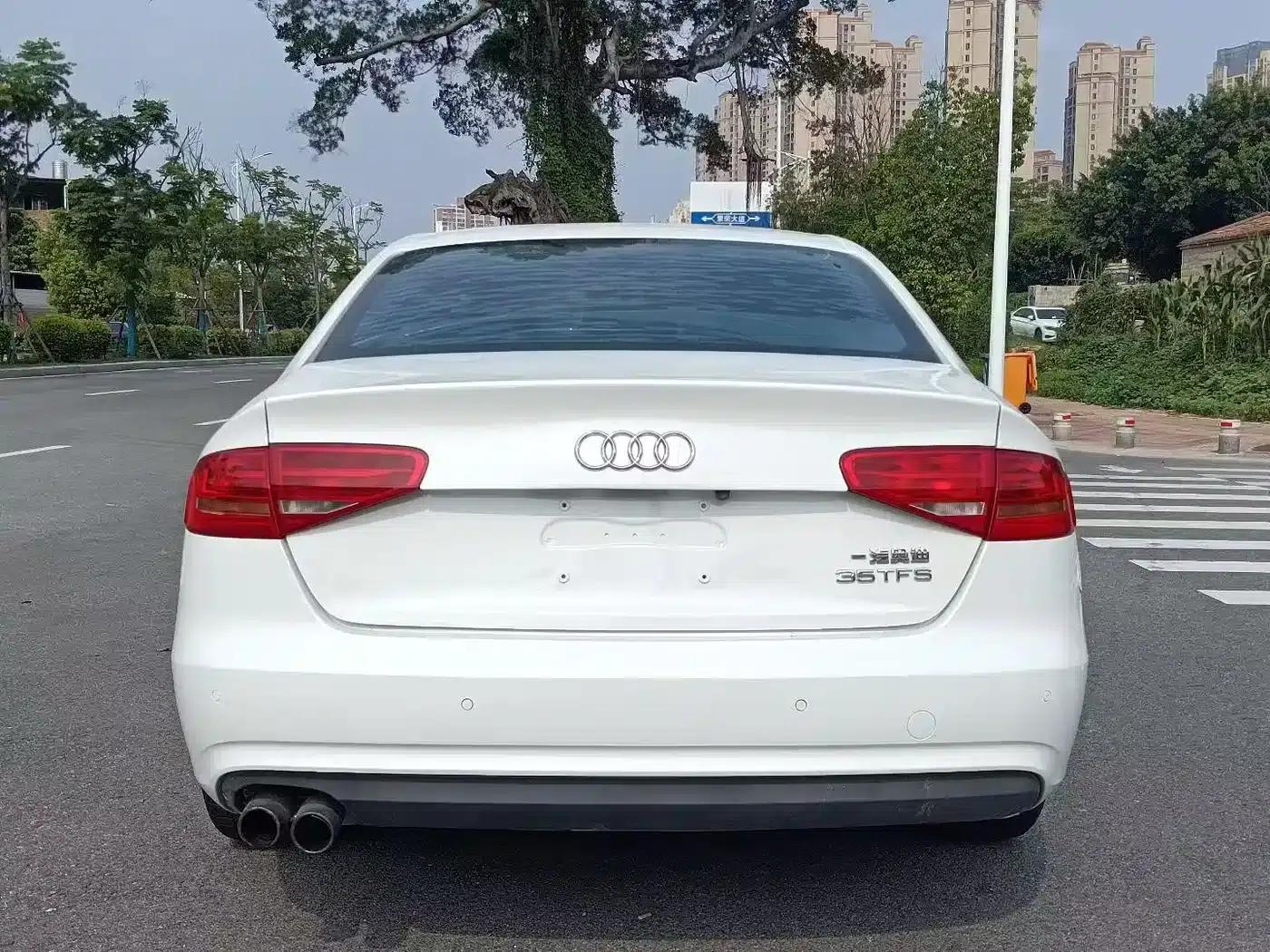 Audi A4L 2013 35 TFSI Automatic Comfort — миниатюра 8