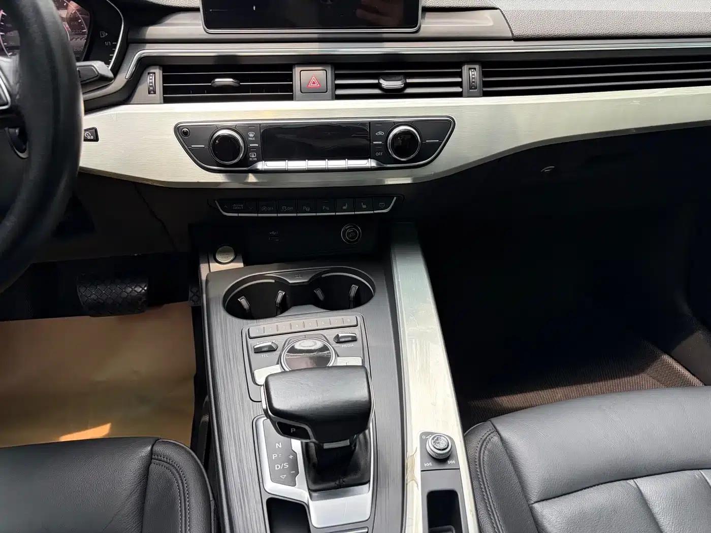 Audi A4L 2019 40 TFSI Fashion Edition (China VI Emission Standard) — миниатюра 11