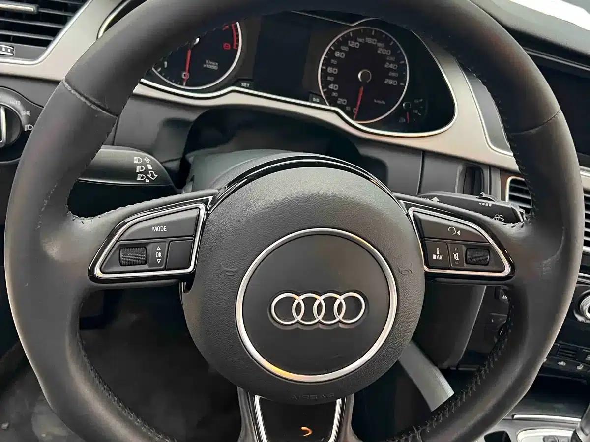 Audi A4L 2015 35 TFSI Automatic Standard Edition — миниатюра 8
