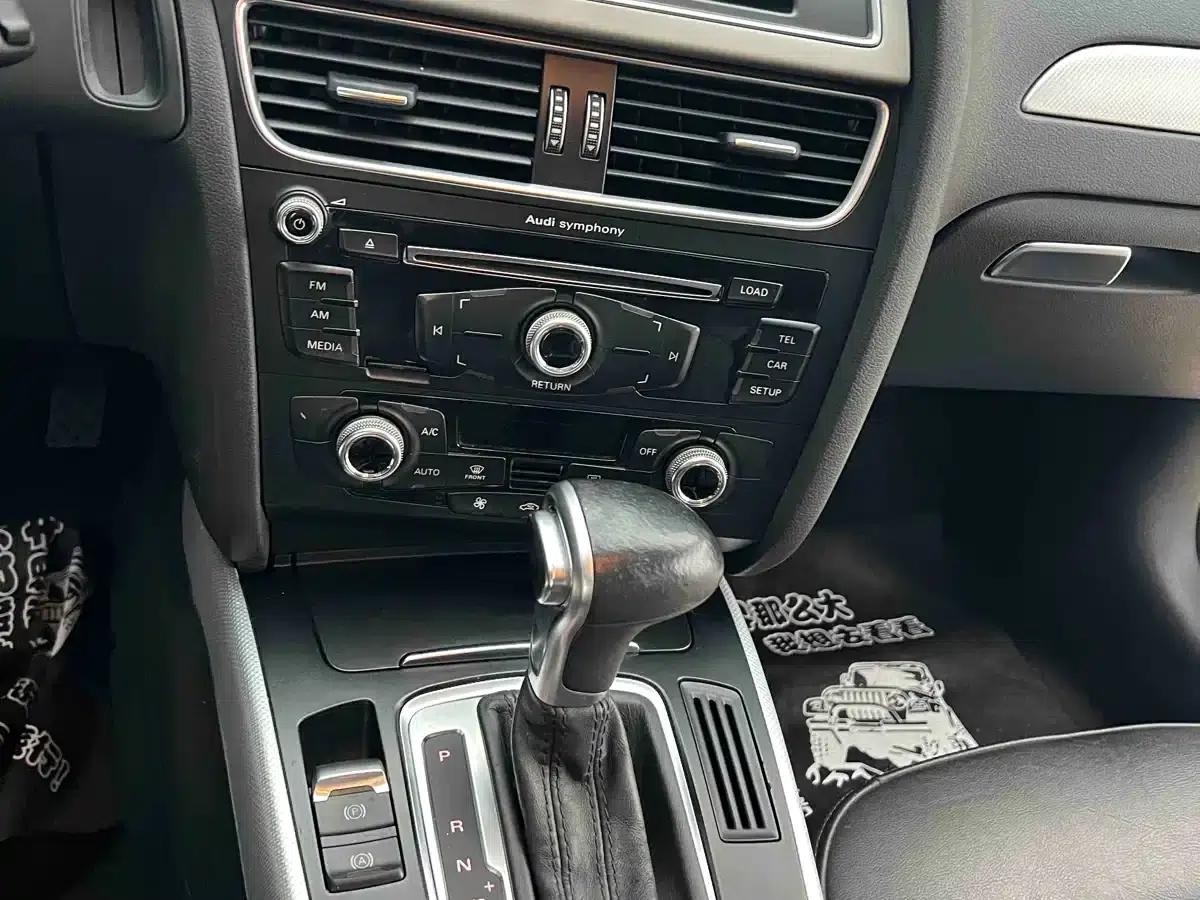 Audi A4L 2015 35 TFSI Automatic Standard Edition — миниатюра 9