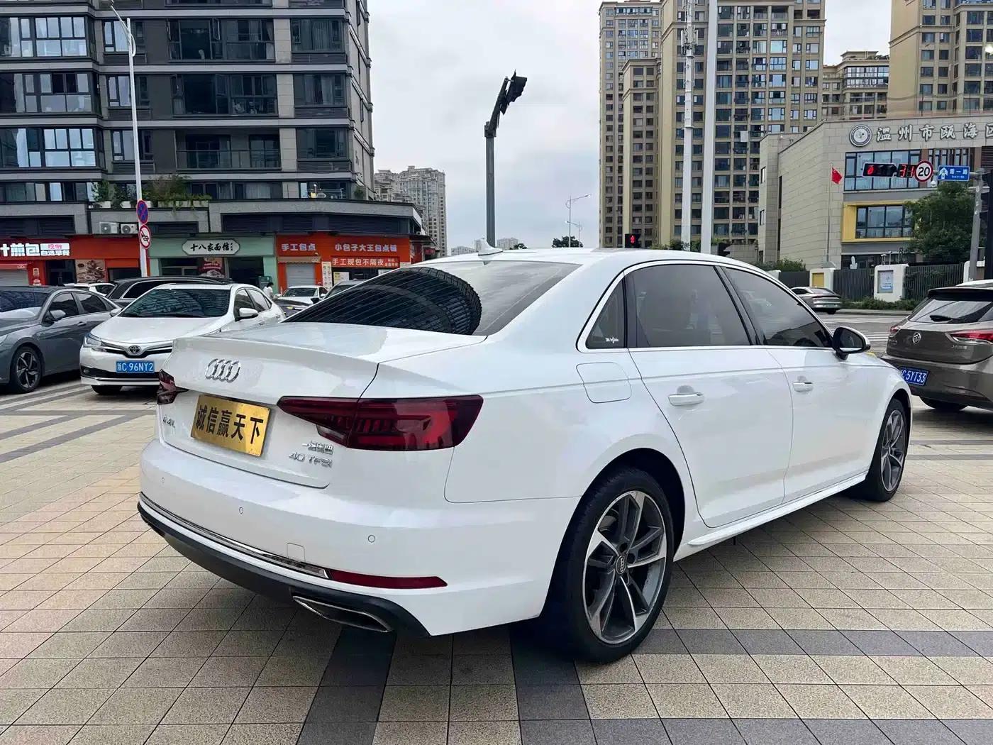 Audi A4L 2019 40 TFSI Progressive (National V Emission Standard) — миниатюра 18