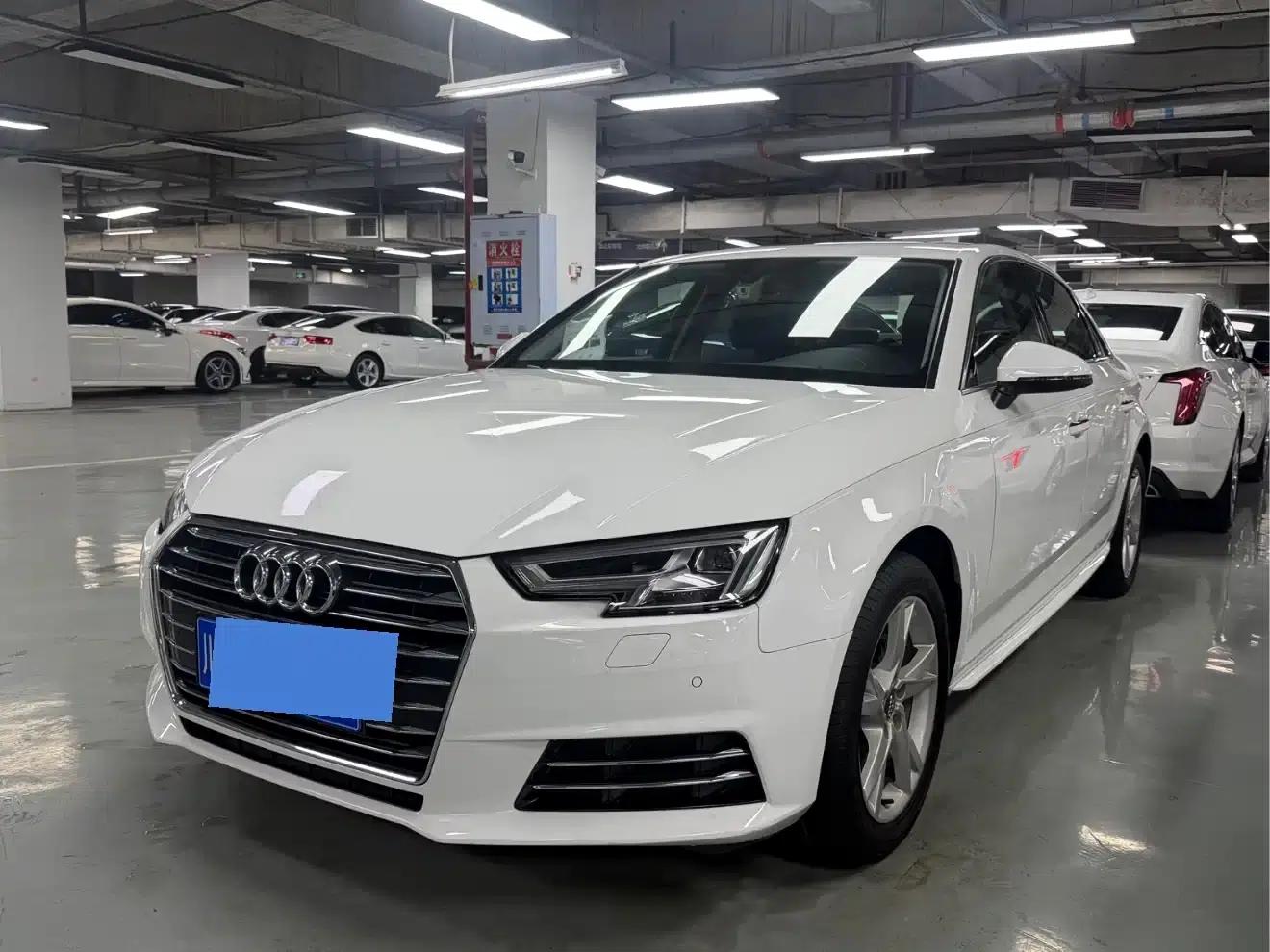 Audi A4L 2018 30th Anniversary Edition 40 TFSI Progressive — миниатюра 1