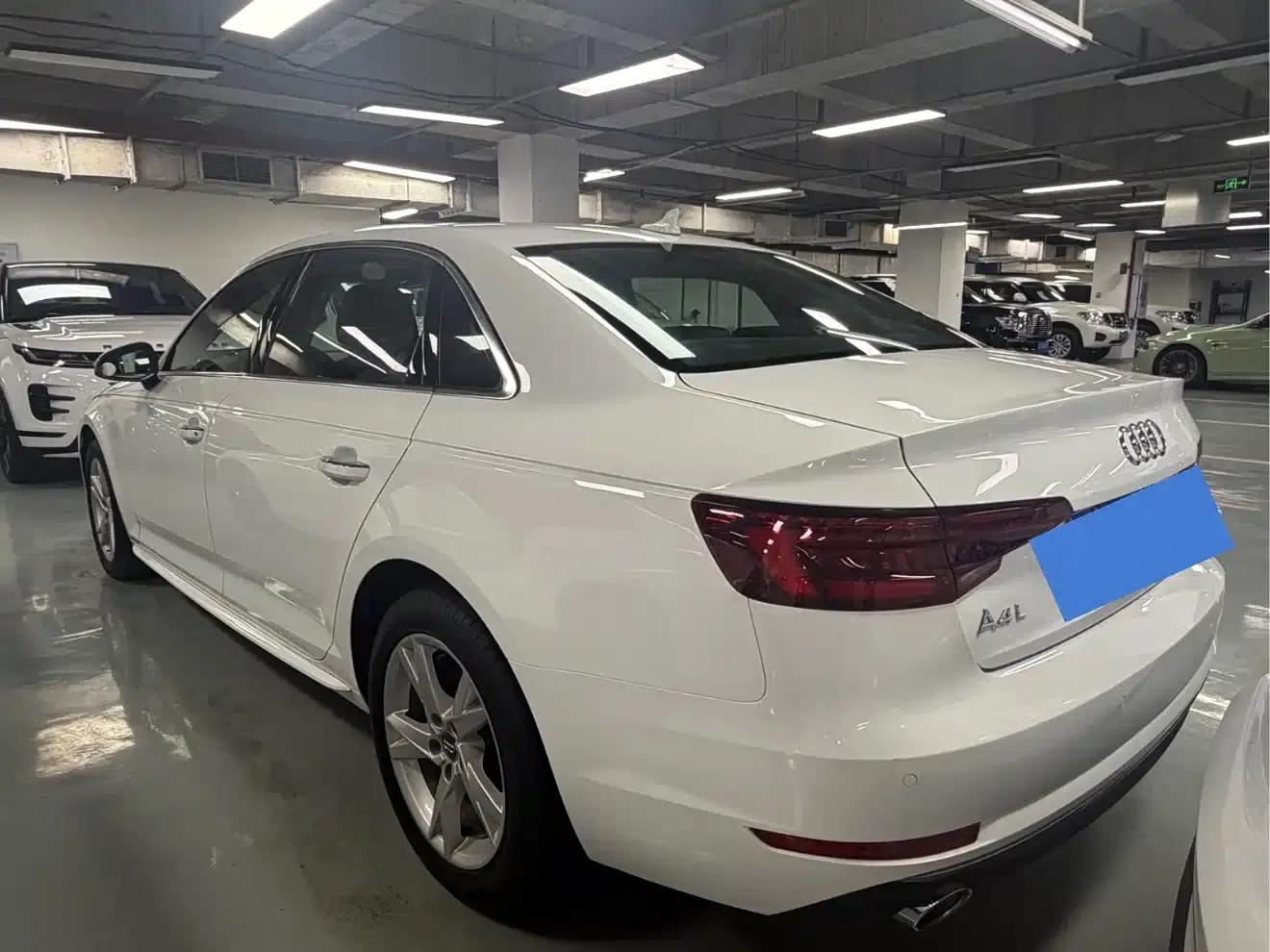 Audi A4L 2018 30th Anniversary Edition 40 TFSI Progressive — миниатюра 15