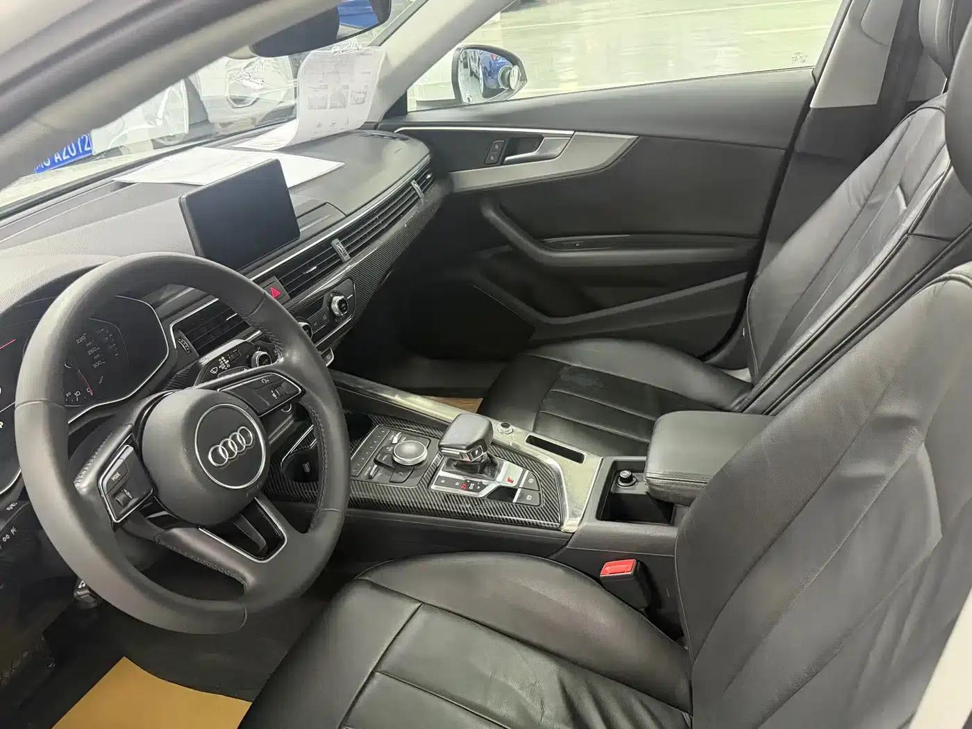 Audi A4L 2018 30th Anniversary Edition 40 TFSI Progressive — миниатюра 5