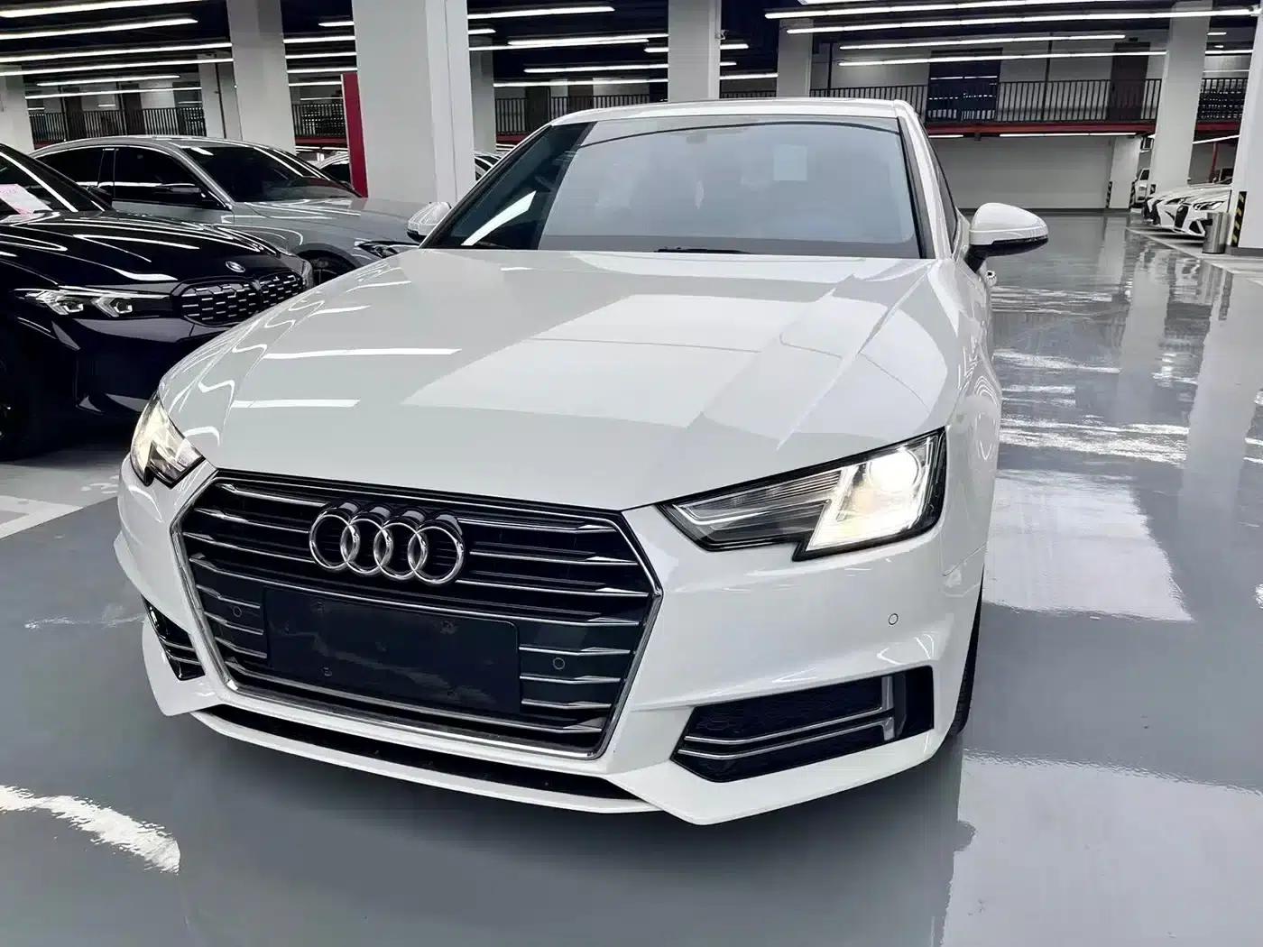 Audi A4L 2019 40 TFSI Progressive (National V Emission Standard) — миниатюра 1