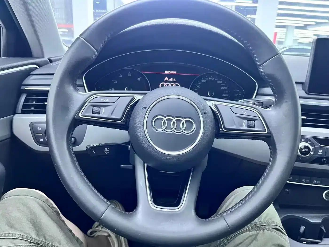 Audi A4L 2019 40 TFSI Progressive (National V Emission Standard) — миниатюра 5