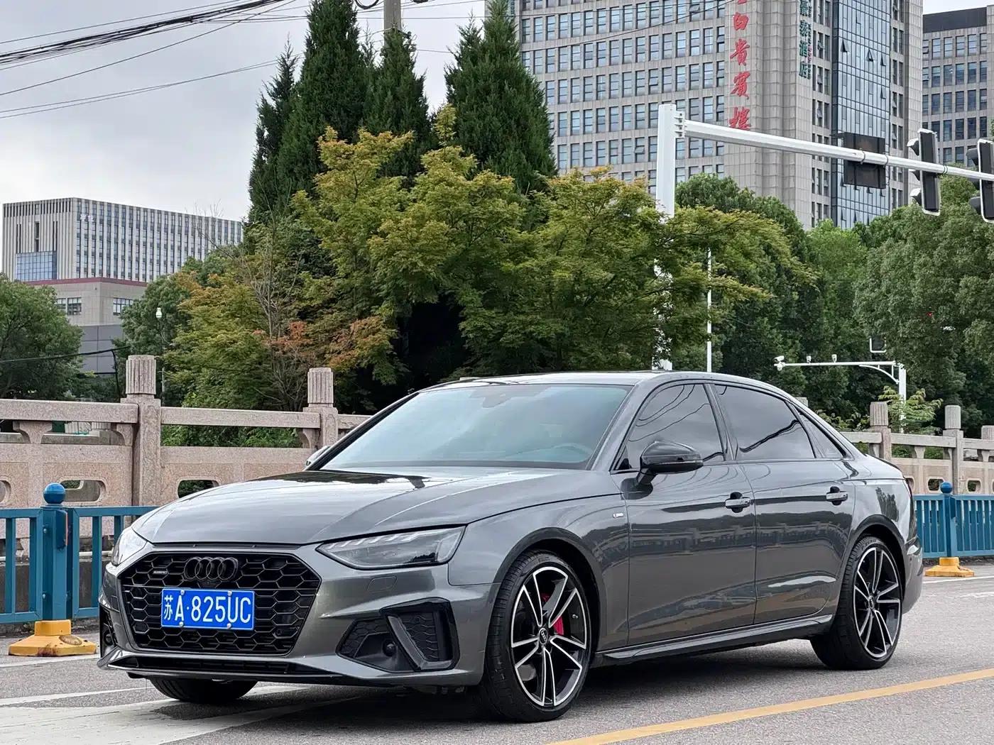 Audi A4L 2024 45 TFSI quattro Premium Dynamic Edition — миниатюра 1