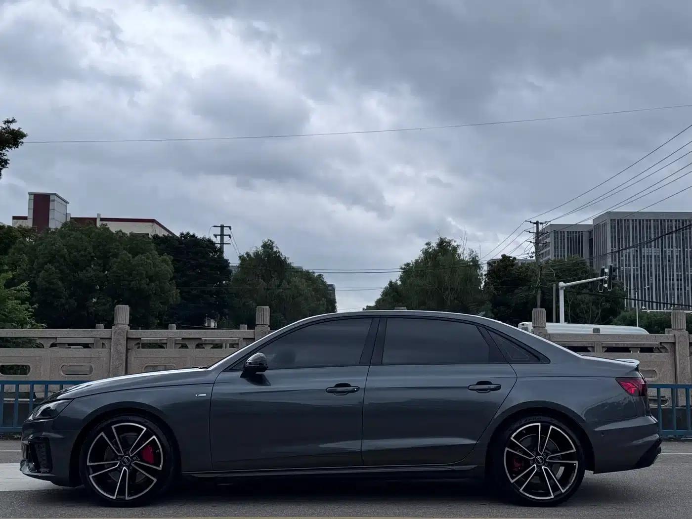 Audi A4L 2024 45 TFSI quattro Premium Dynamic Edition — миниатюра 3