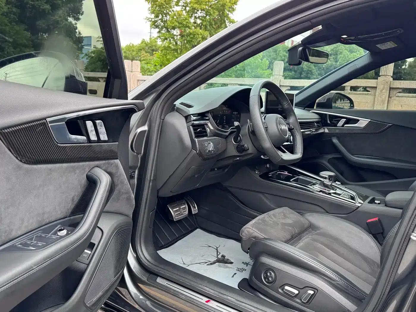 Audi A4L 2024 45 TFSI quattro Premium Dynamic Edition — миниатюра 7