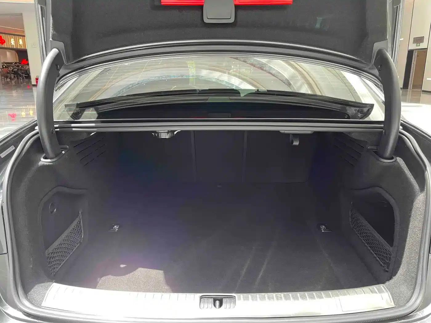 Audi A4L 2022 40 TFSI Luxury Elegance — миниатюра 15