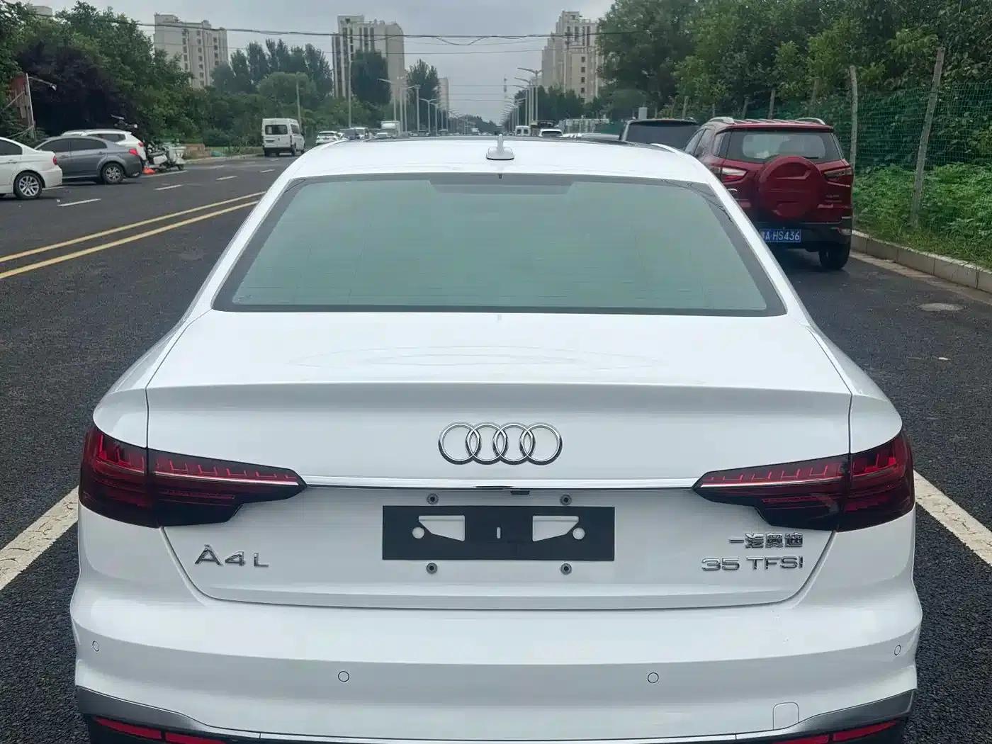 Audi A4L 2022 35 TFSI Fashion Dynamic Edition — миниатюра 4