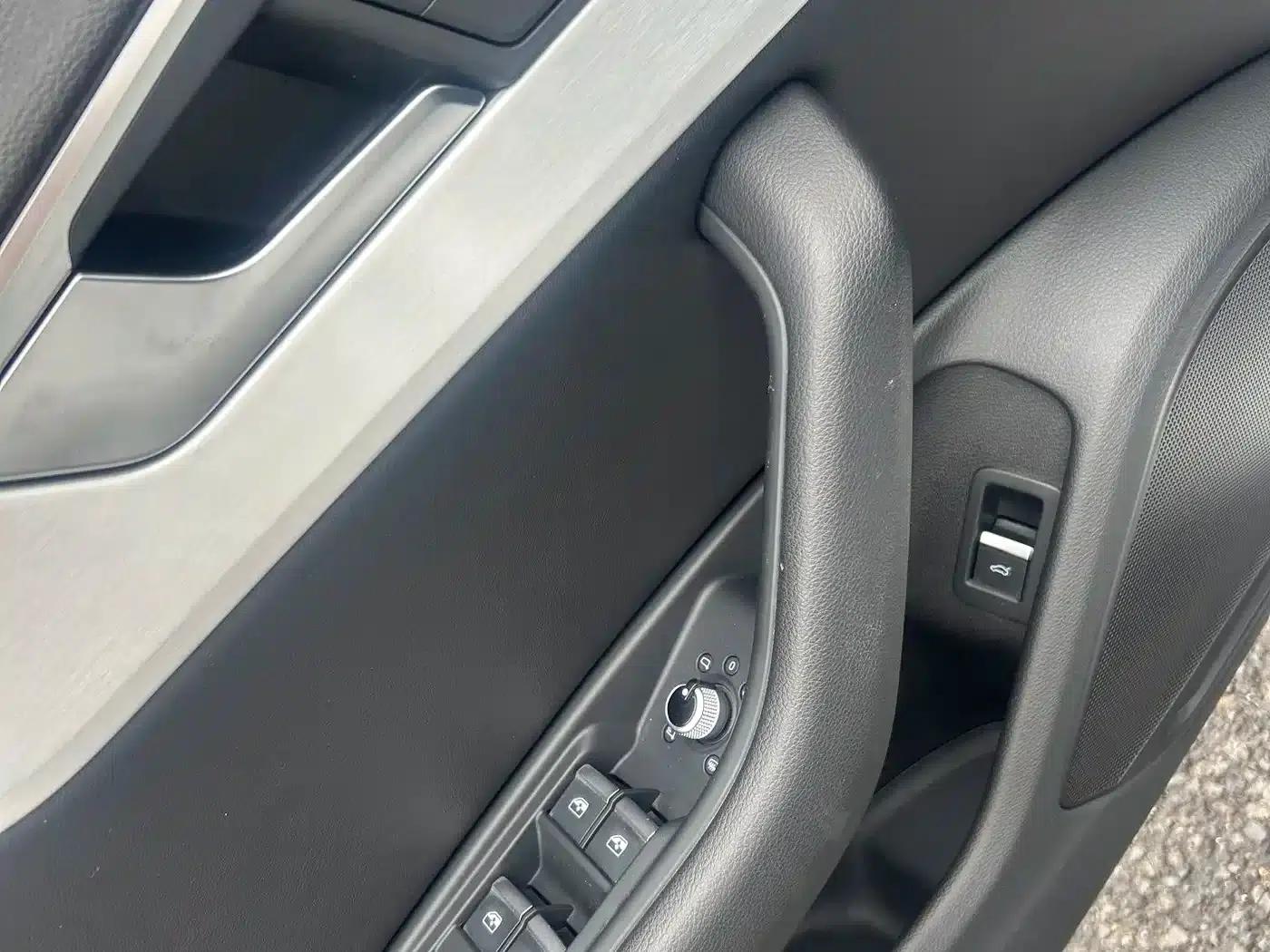 Audi A4L 2022 35 TFSI Fashion Dynamic Edition — миниатюра 8