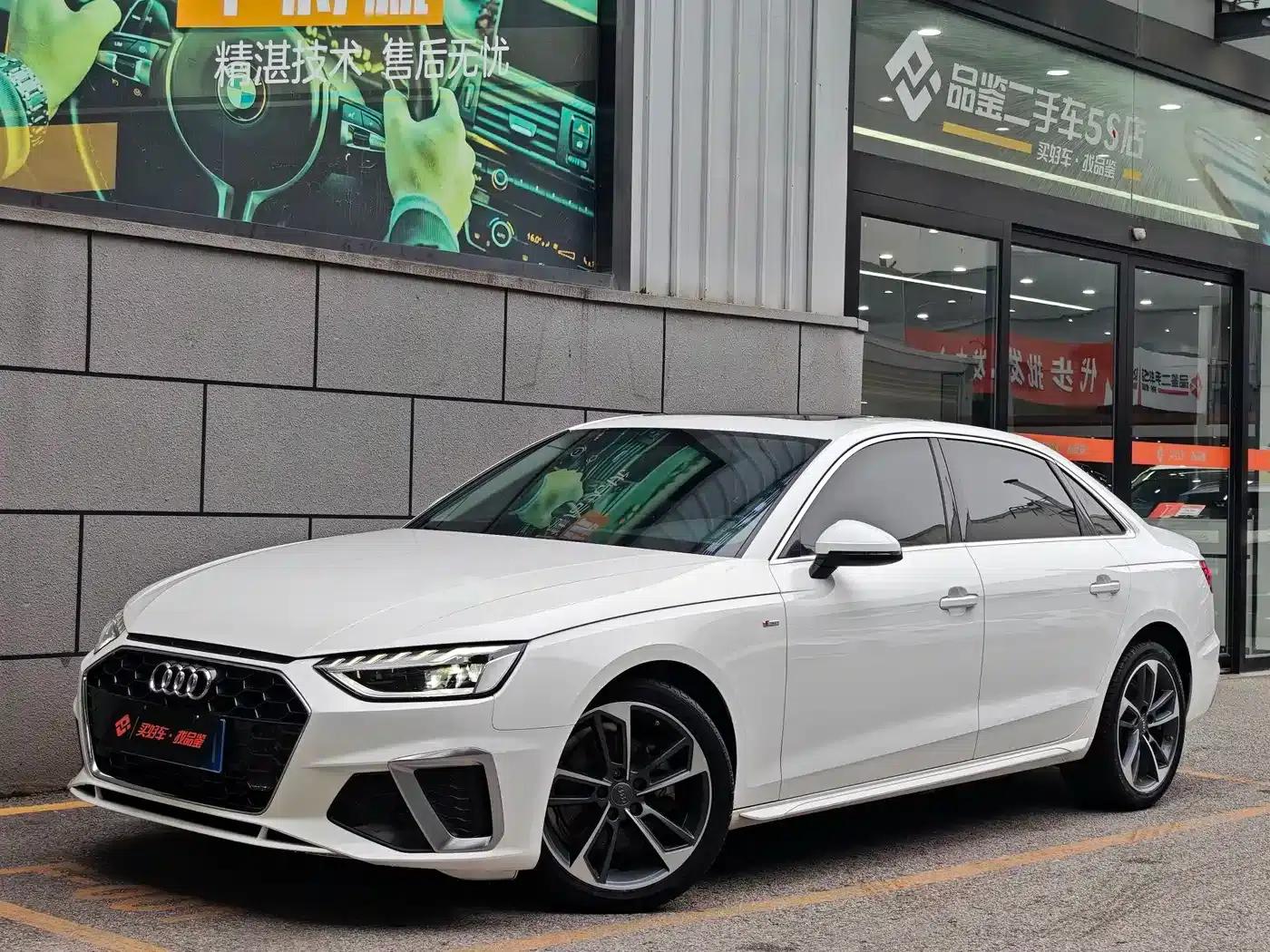Audi A4L 2020 40 TFSI Fashion Dynamic Edition — миниатюра 1