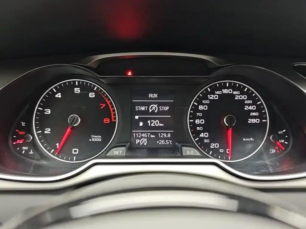 Audi A4L 2016 35 TFSI Classic Edition S line Comfort — миниатюра 12