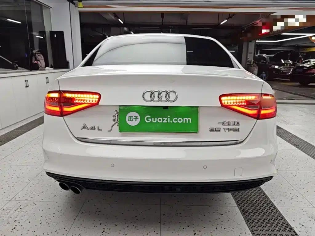 Audi A4L 2016 35 TFSI Classic Edition S line Comfort — миниатюра 6