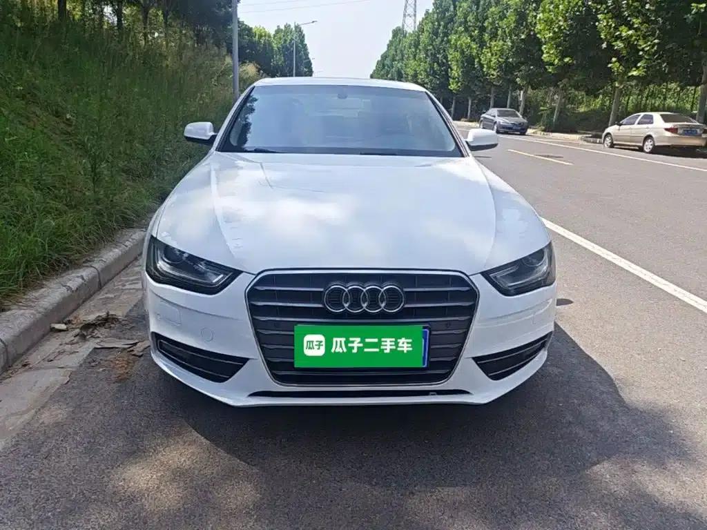 Audi A4L 2015 35 TFSI Automatic Standard Edition — миниатюра 3