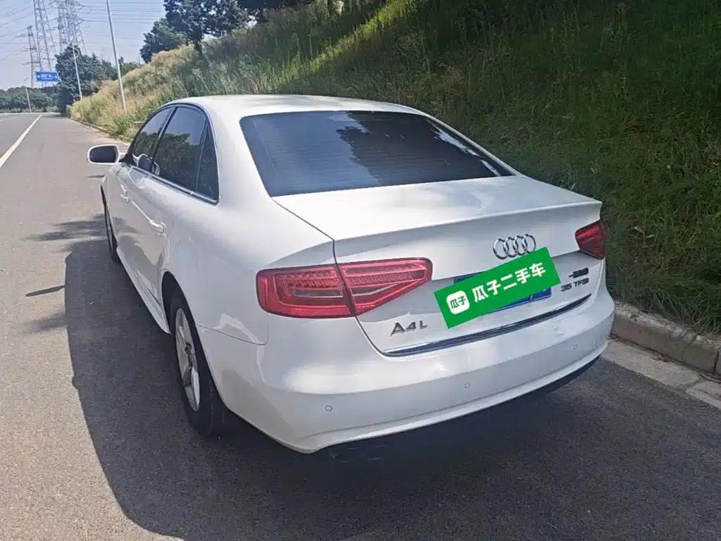 Audi A4L 2015 35 TFSI Automatic Standard Edition — миниатюра 5